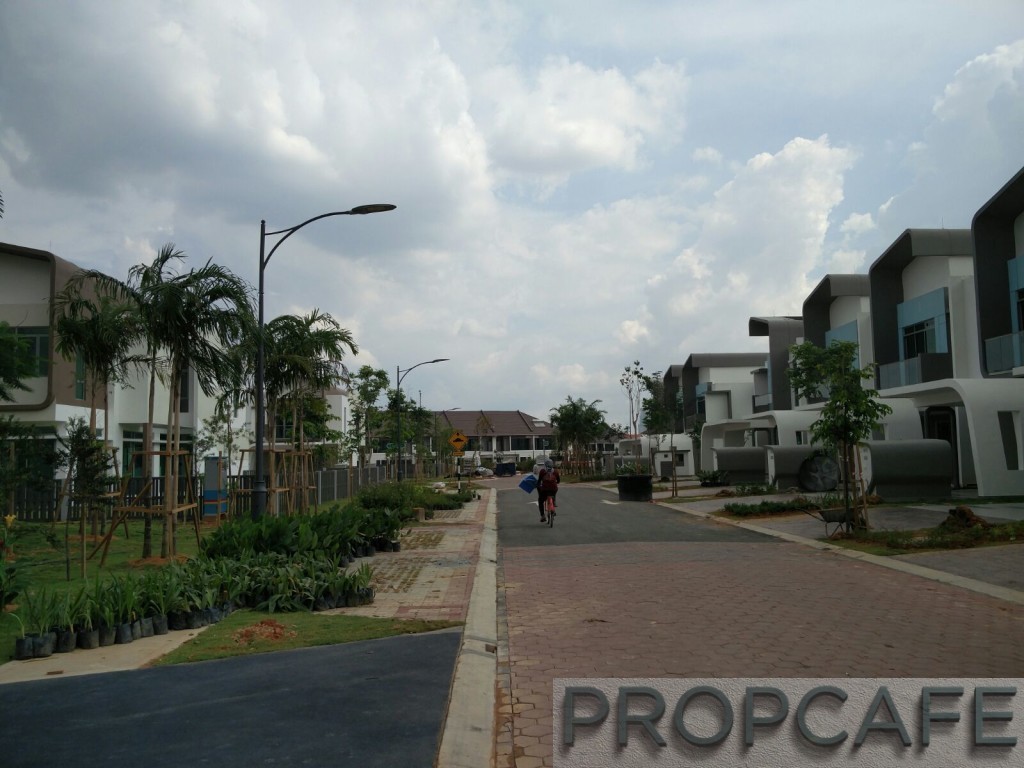 Setia Eco Glades Streetscape (2)